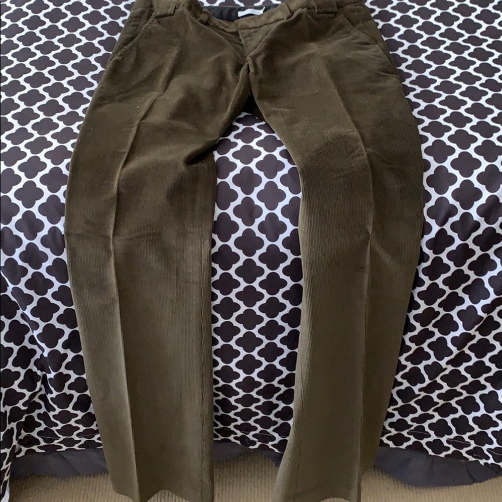 Green cords pants